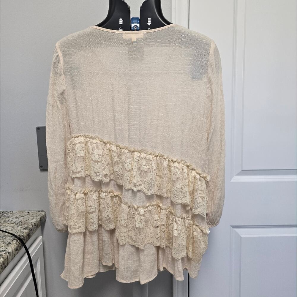 Vintage Boho Gauze Womens top size small, cream colored with tiered lace Romanti - Picture 6 of 13